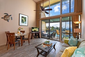Napili Point C21 living area 1
