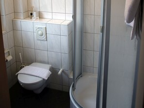 Doppelzimmer mit Dusche/WC