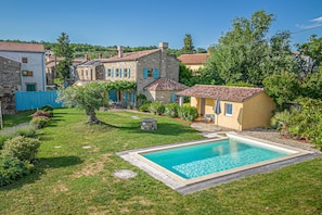 Private Pool