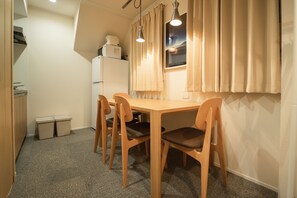 Essbereich im Zimmer