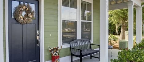 Entry porch