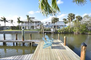 Dock