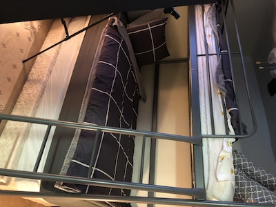 Highland Park Pittsburgh 2/F Bunk bed 