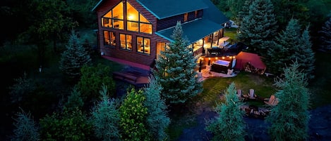 Big Bear Lodge Retreat where families gather and meet!