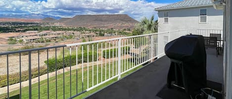 St. George Vacation Rental | 2BR | 2BA | 1,438 Sq Ft