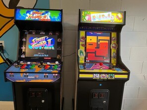 Newly added arcade machines.