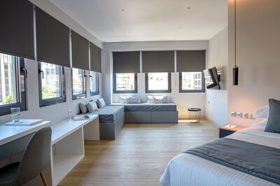 Lifestyle Suite with Hydromassage - Convo 212 Aparthotel