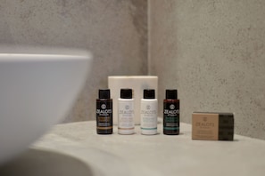 Badezimmerausstattung