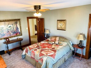 upstairs master bedroom