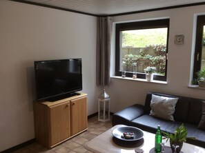 Ferienwohnung mit Garten, 56qm, 1 Schlafzimmer, max. 2 Personen