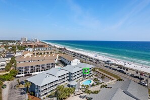 The Summer Breeze Complex is directly across the street from Miramar Beach.