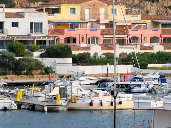 Marina