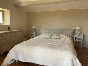 Bedroom #1