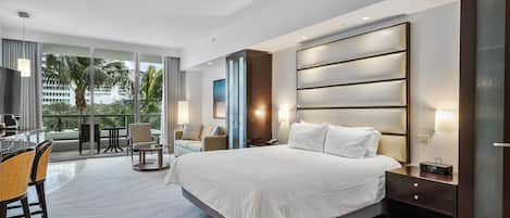 Junior Suite 2 at Sorrento Residences- Miami Beach - a SkyRun Miami Property - 