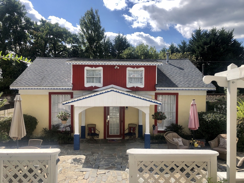 Picture of villa