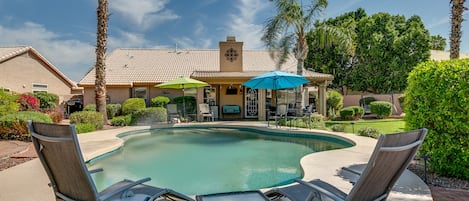 Backyard luxury!! Private heated pool in resort setting.