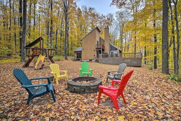 Harbor Springs Vacation Rental | 3BR | 2BA | 2 Stories | 2,288 Sq Ft