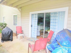 Outdoor covered patio