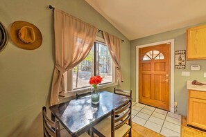 Dining Table | Seats 4