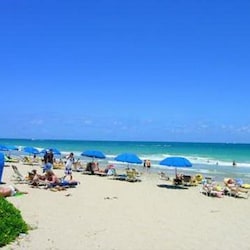 Beautiful ocean with beach attached to the hotel