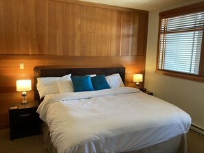 Master bed