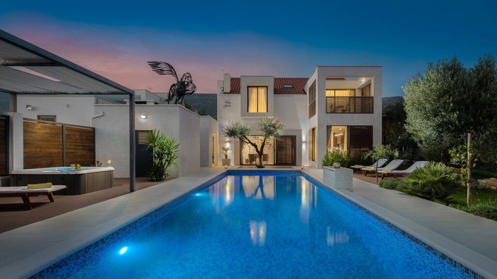 Picture of villa