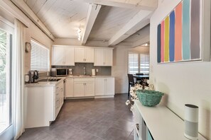 Kitchen w/Glass Door to Patio