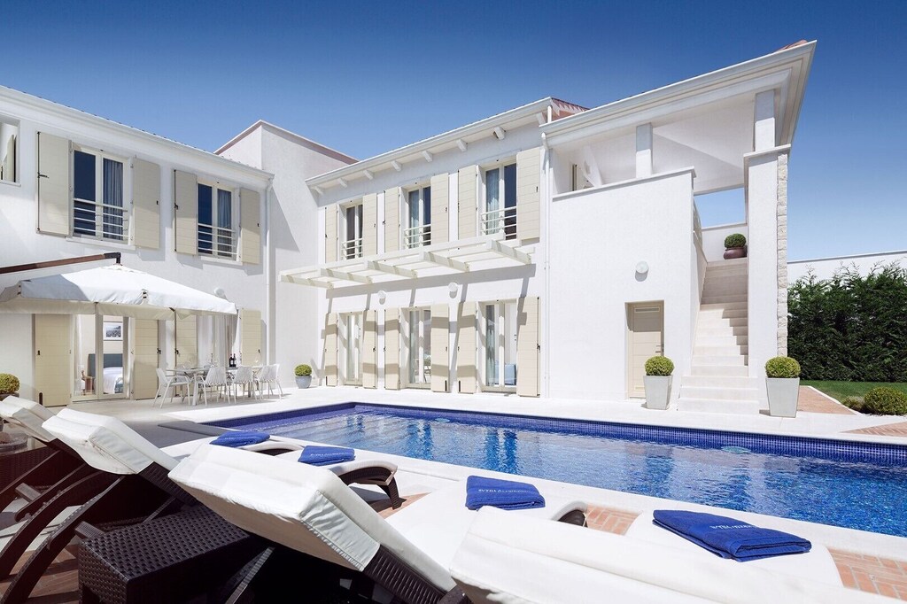 Picture of villa