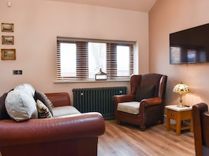 Open plan living space | Hen House - Pendle Holiday Cottages, Barley, near Clitheroe