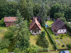 Plante, Propriété, Bâtiment, Fenêtre, Arbre, Paysage Naturel, Maison, Lot Terre, Végétation, Montagnes