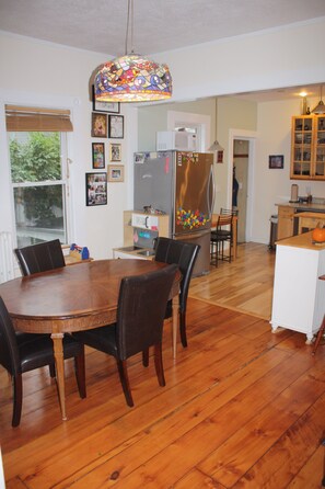 Dining / kitchen area