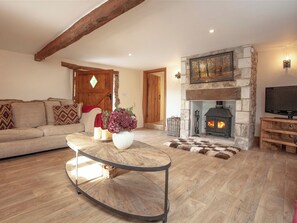 Living room | Gittishayne Farm Barn, Colyton