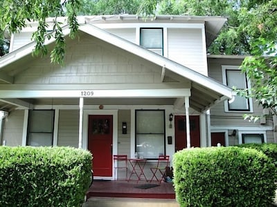 Walk To 6th-charming Downtown Rental- Shops,restaurants,coffee,WholeFoods Market