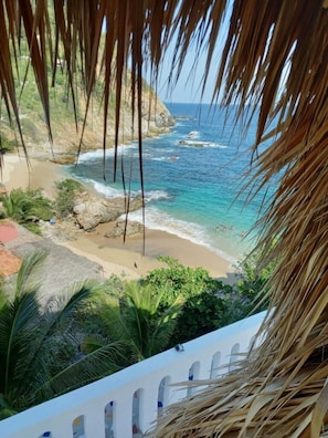 Casa El Delfin, 3rd Floor Bungalow
Open air window view from bedroom.