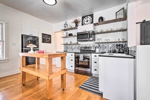 Well-Equipped Kitchen | Brand New Appliances