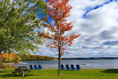 The Triple Round House, In The Heart Of Hidden Valley Ski Hill & Peninsula Lake