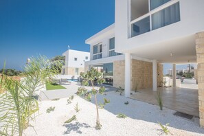 Garden and parking area