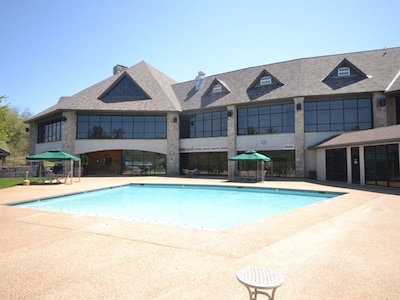 Cedar Ridge Cabin, Stonebridge Village, Branson