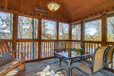 Cedar Ridge Cabin, Stonebridge Village, Branson