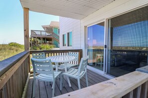 Seating on the deck