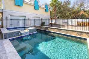 Soaking Pool