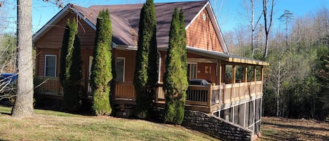 New beautiful covered 2 story deck to enjoy the outdoors rain or shine.