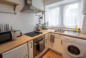 Fully stocked kitchen 