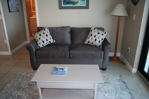 LK1003_LivingRoom