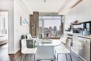 Trendy City Sanctuary 4