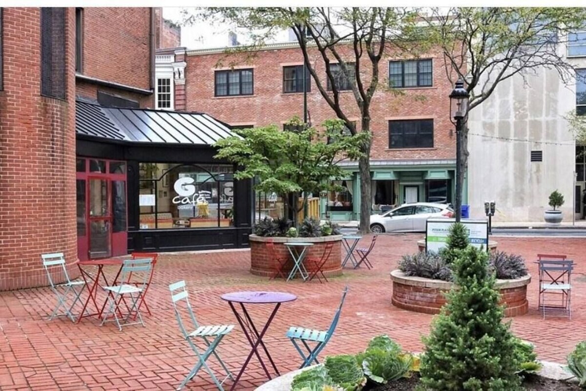 #301 · Yale area-beautiful large studio w/natural light #301