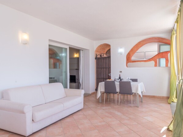 Möbel, Bilderrahmen, Eigentum, Tabelle, Gebäude, Holz, Couch, Komfort, Flooring, Fussboden