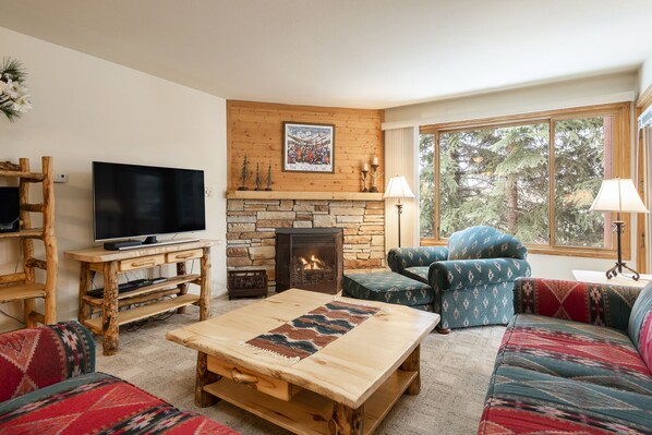 Cozy living room with gas fireplace