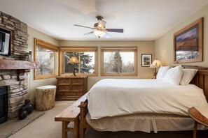 Main bedroom with queen-sized bed
