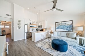 Leeward II-8 Sand Angels | Main Living Area | Gulf Views
